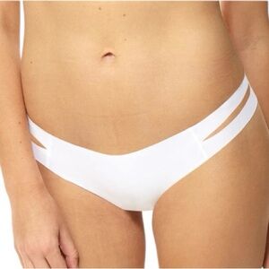 Commando CT17 The Stripped Thong white laser cut panty NEW m/l M L